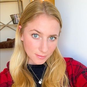 Meet your Posher, Francesca